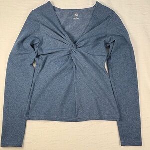prAna Women’s Blue Long Sleeve Twist Front Top Size Medium Used: Excellent